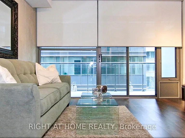 25 Oxley St #412 — Photo 9