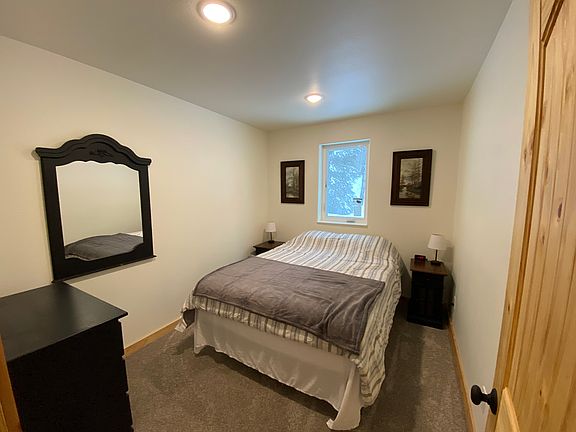 5th image of 560 Bullion Dr