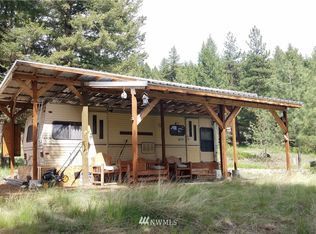 28 Buckboard Trail Rd, Oroville, WA 98844