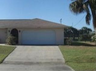 21129 Edgewater Dr, Pt Charlotte, FL 33952