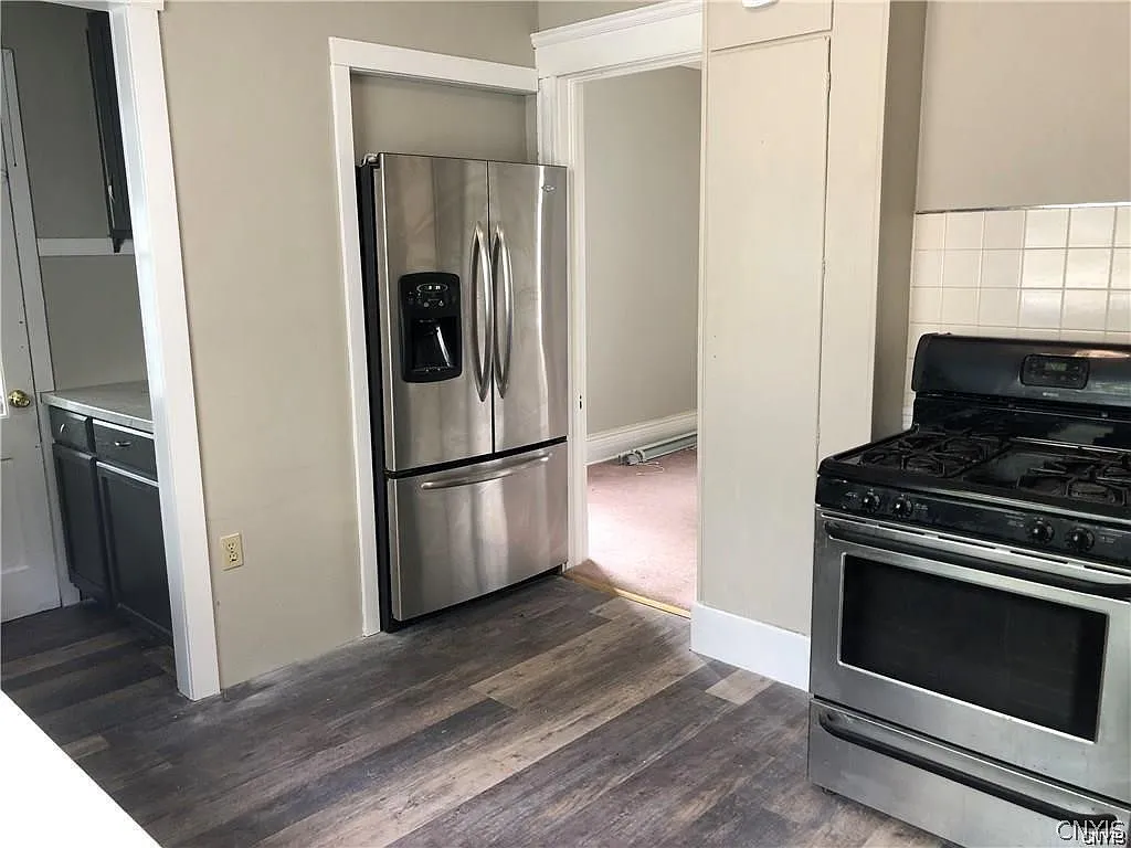 4 bed, 2.0 bath, 1533 sqft, $2,800 — Photo 4