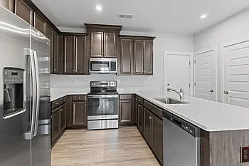 599 Weaver Brook Walk #A — Photo 4