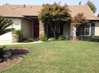 3515 S Martin Ct, Visalia, CA 93277
