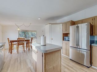 13 Tom Horn Ct, Edgewood, NM 87015