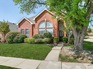 1649 Bennington Dr, Carrollton, TX 75007