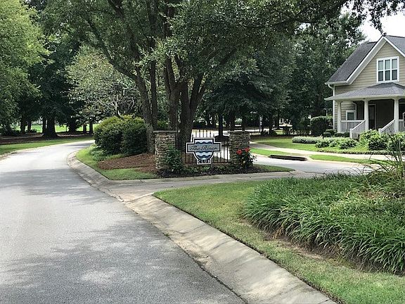 2nd image of 370 E Shoreline Dr