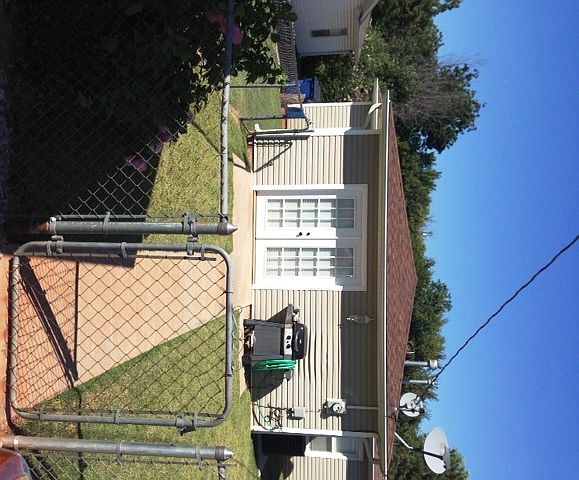 1st image of 305 W 2nd St