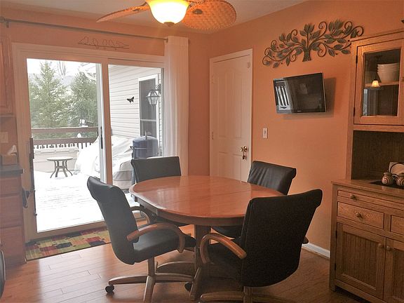 Main Kitchen/Dining area