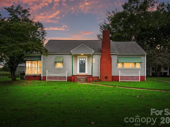 2304 McLean St, Gastonia, NC 28054