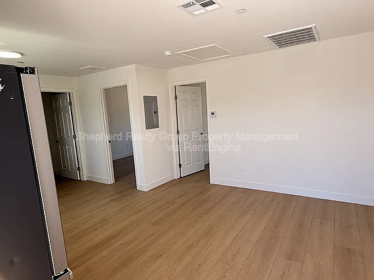 7721 Janet Ave #C — Photo 8
