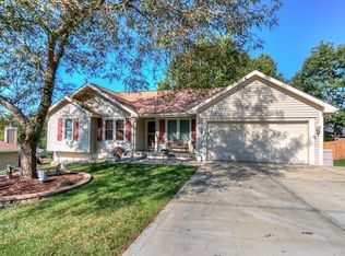 1218 NW 70th St, Kansas City, MO 64118