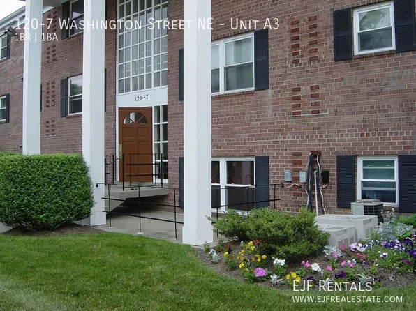 120-7 Washington St NE #A3, Leesburg, VA 20176