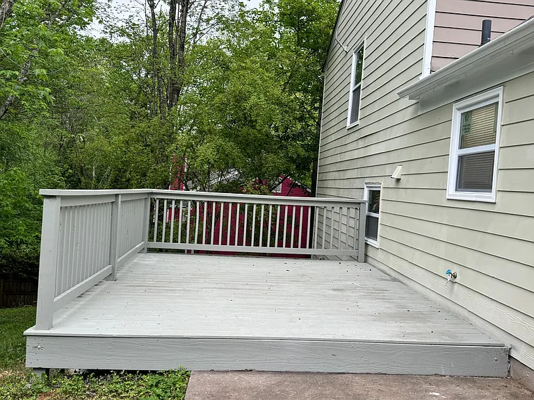 Spacious Deck