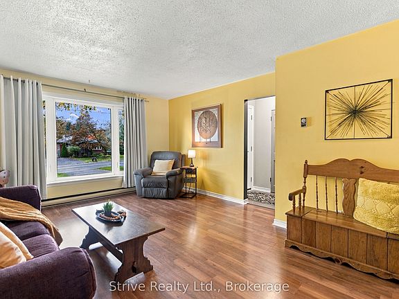 4th image of 76 Waverley Rd