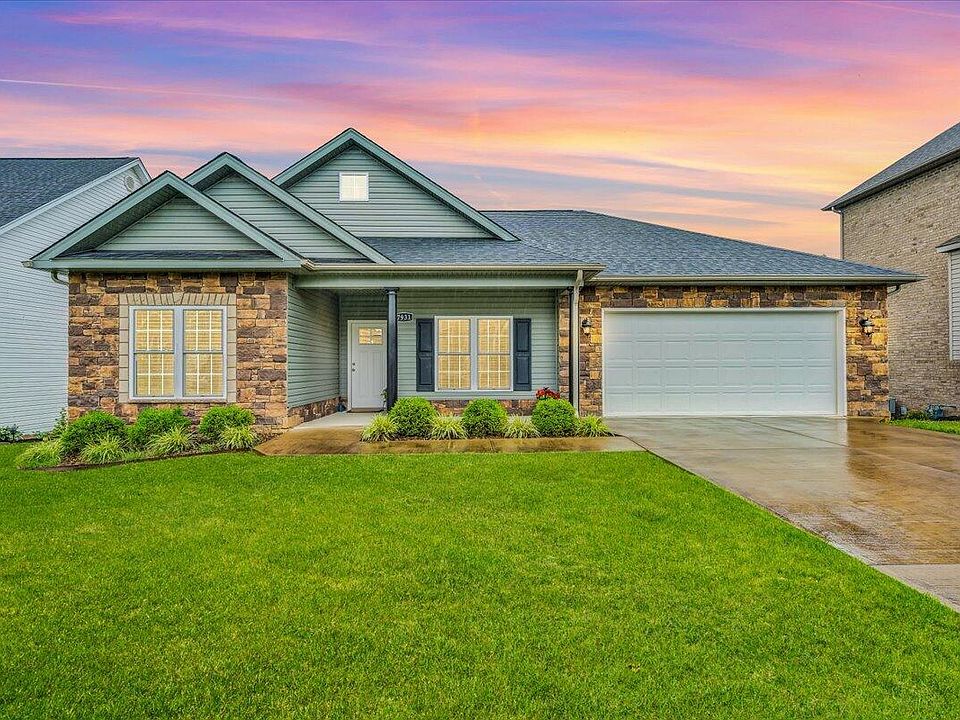 1st image of 7931 Carriage Park Dr