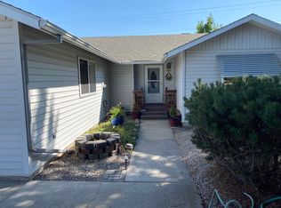 854 SW 23rd Ct, Redmond, OR 97756
