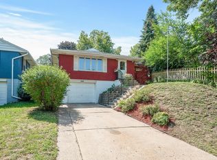 942 McLean Ave, Saint Paul, MN 55106