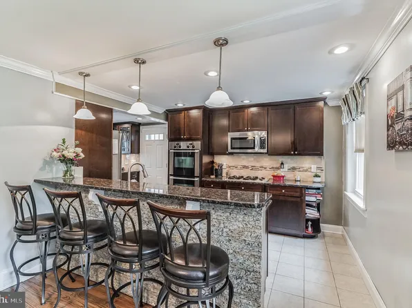 103 E Germantown Pike, Plymouth Meeting, PA 19462