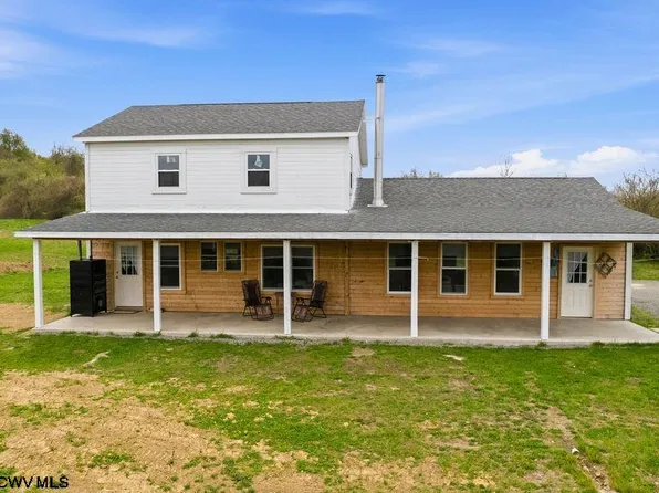 1722 Barbour Pike, Mount Clare, WV 26408