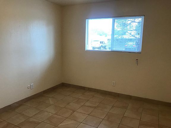 5th image of 3444 Eastern Ave SE #4