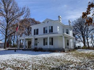 2604 Pacific St, Saint Joseph, MO 64507