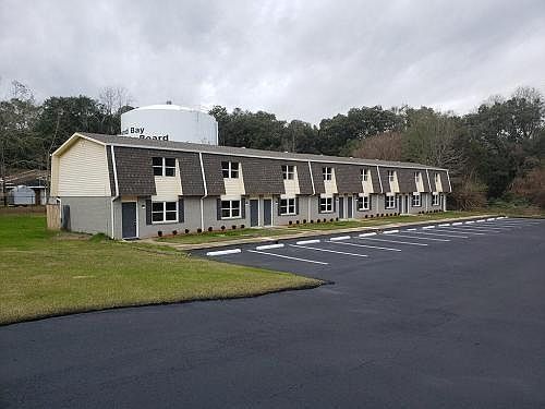 1st image of 12170 Oakdale Ave APT 5