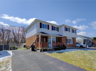 137 Eastforest Trl, Kitchener, ON N2N 3E4