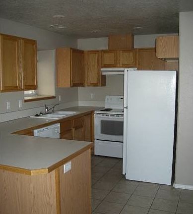 3rd image of 48 N Borah St APT 102