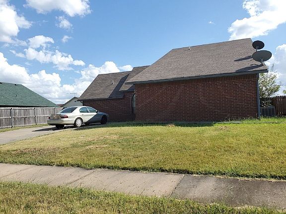 5th image of 4104 SW Wolf St