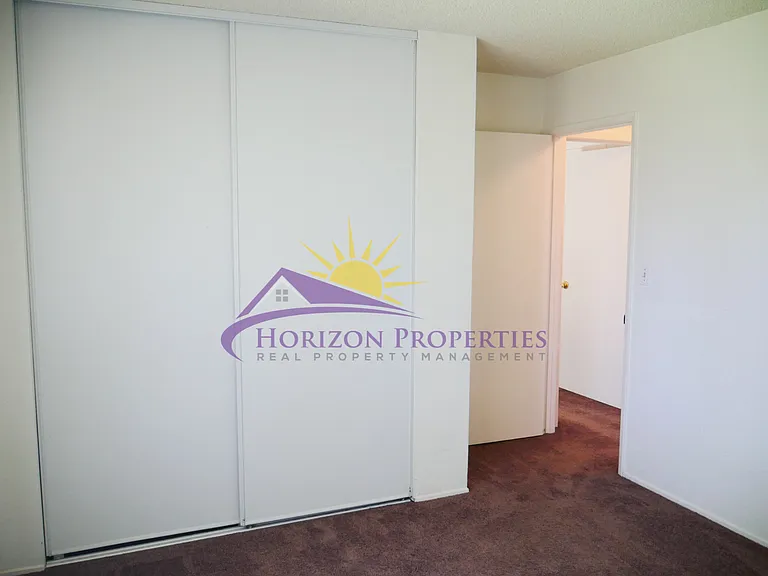 8960 Laguna Vista Ct — Photo 16