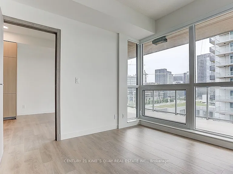 25 McMahon Dr #601 — Photo 37