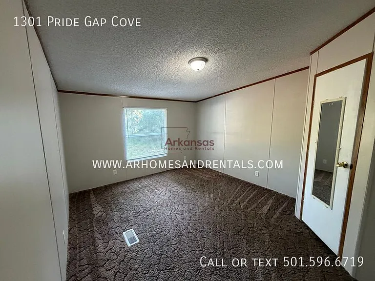 1301 Pride Gap Cv — Photo 12