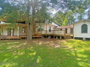 1626 Pleasant Ridge Rd, Forest, MS 39074