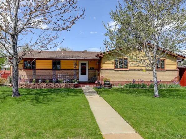 1385 S Yarrow Street, Lakewood, CO 80232