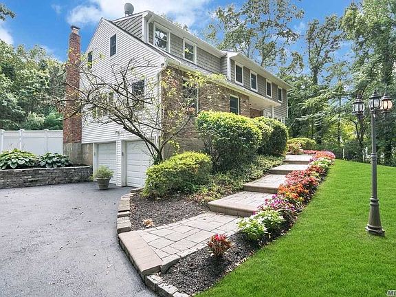 3rd image of 41 Village Hill Dr