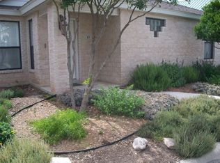 13 Leona Hts, Uvalde, TX 78801