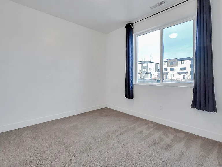 448 S Wood Stream Rd — Photo 4