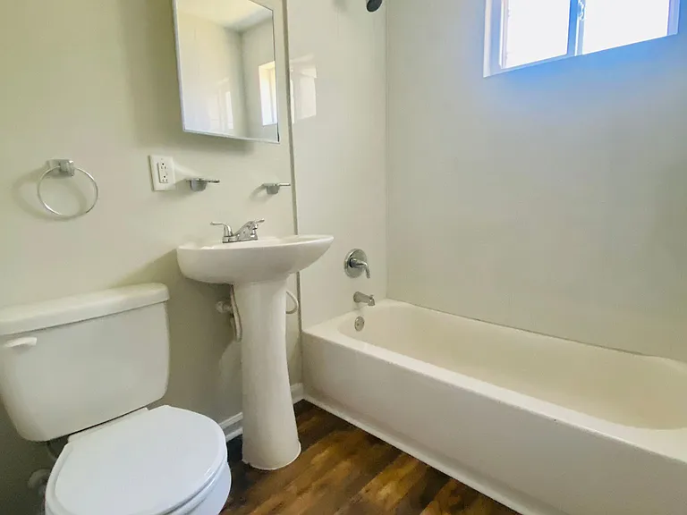 201 Chandler Dr #22D — Photo 4
