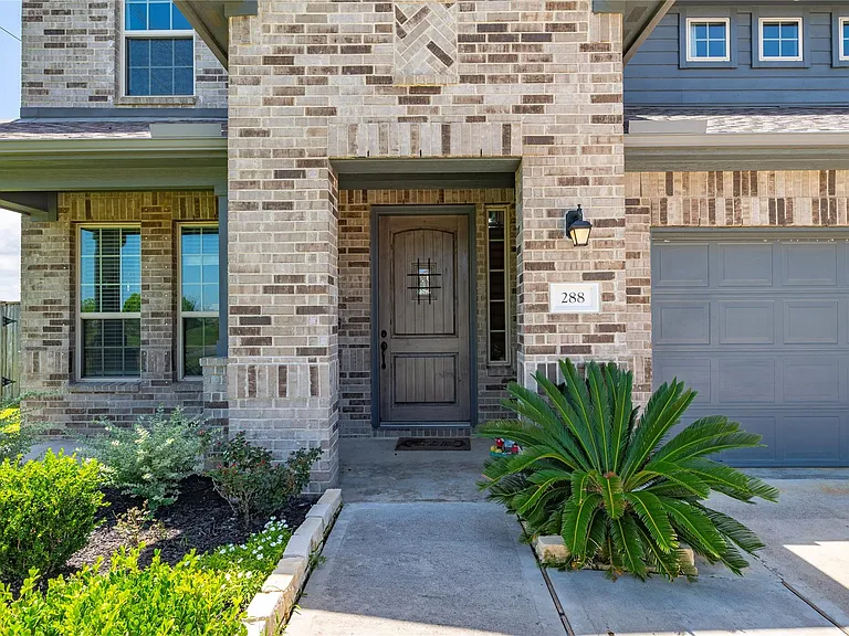 288 Kara Mist Ct — Photo 4