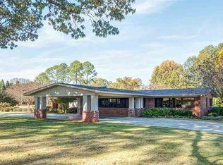 2008 Brook Manor Dr SE, Decatur, AL 35601