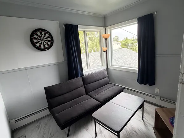 4321 Thompson Ave #5, Anchorage, AK 99508