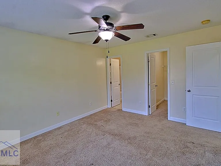 119 Grandview Dr — Photo 18