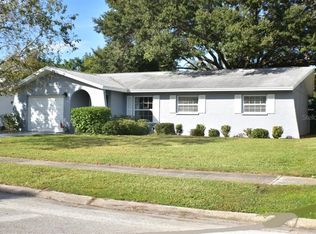 1606 Greenwood Dr, Dunedin, FL 34698