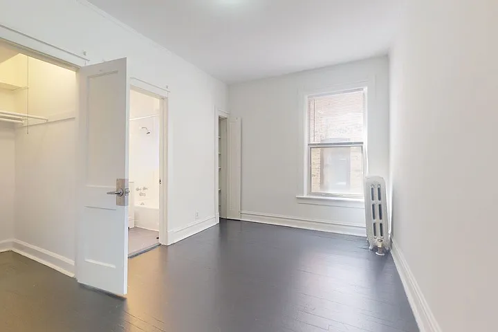 5336-5338 S. Hyde Park Boulevard — Photo 15