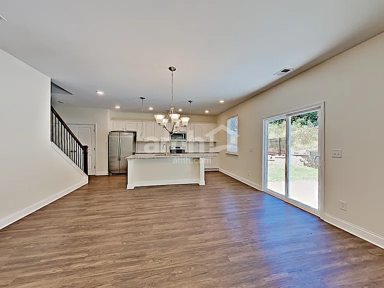 256 Lake Vista Dr — Photo 7