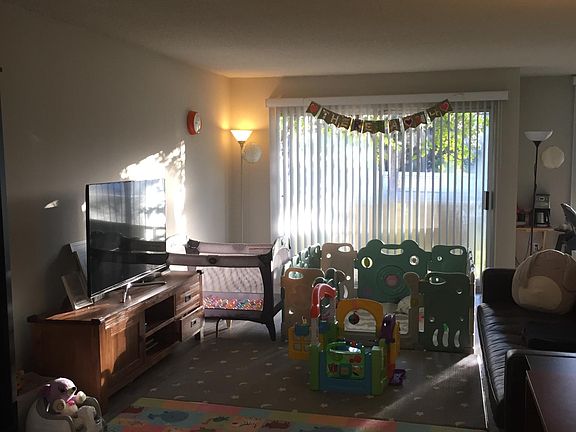 3rd image of 191 S Sierra Madre Blvd APT 102