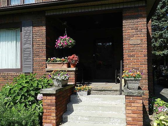 4th image of 343 Brightwood Dr