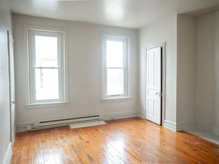 23 E Main St — Photo 17