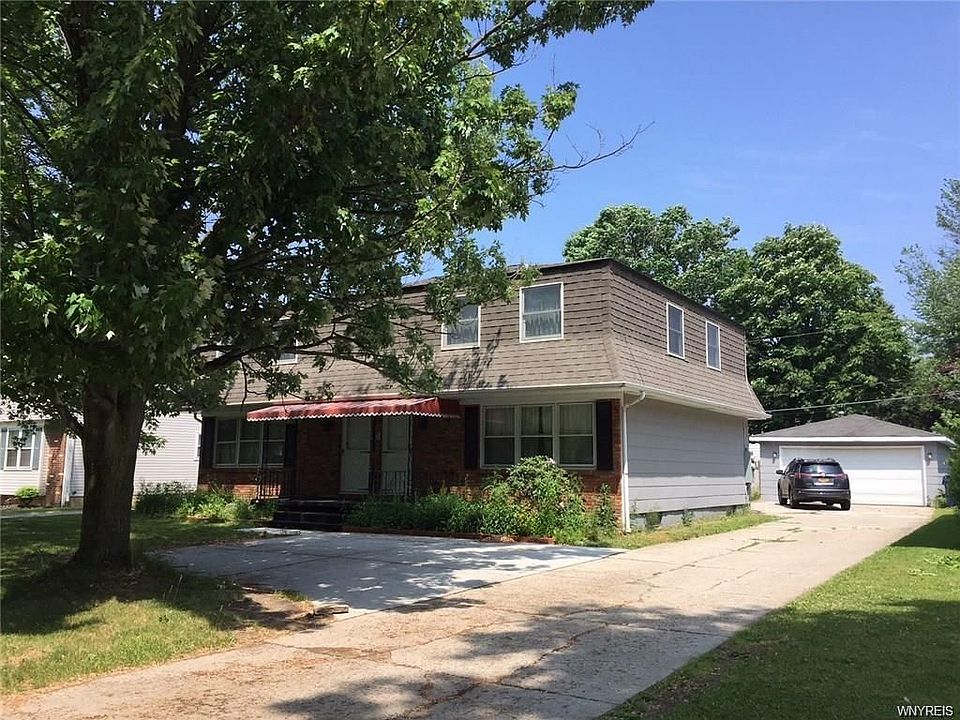 1st image of 160 Fairgreen Dr #2