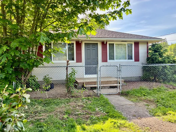 10532 Bethel Burley Rd SE #A, Pt Orchard, WA 98367